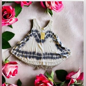 Vintage Havana Tie Dye Tank Top Size S . But look like XL look at the photos